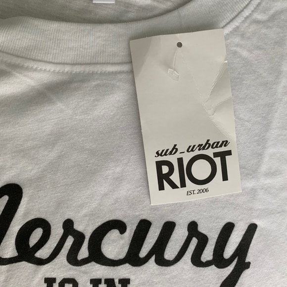 Mercury in Retrograde Tee 🆕 - Picture 4 of 4